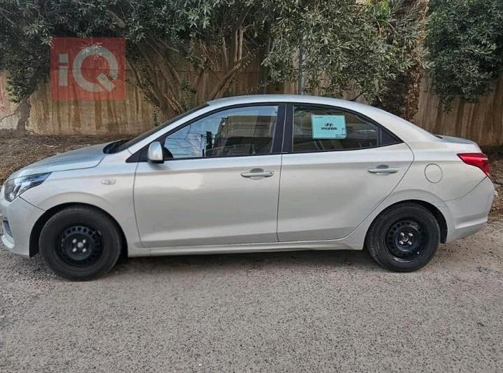 هيونداي رينا